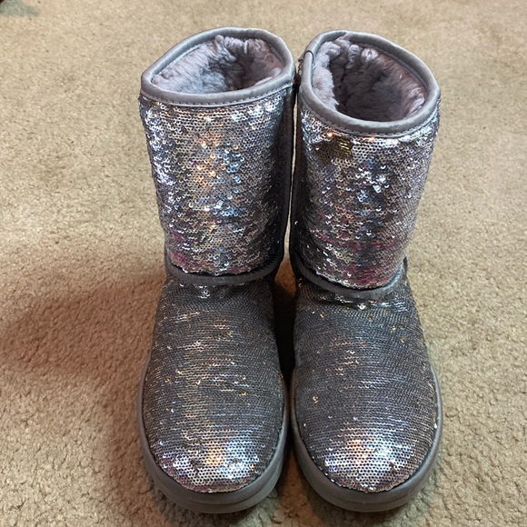 Final Price!! Sequin  UGG Boots | UGGs | Sequin UGG Boots | - Picture 2 of 9
